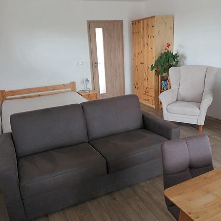 Penzion Na Samotach Apartment Jindřichŭv Hradec Exterior foto