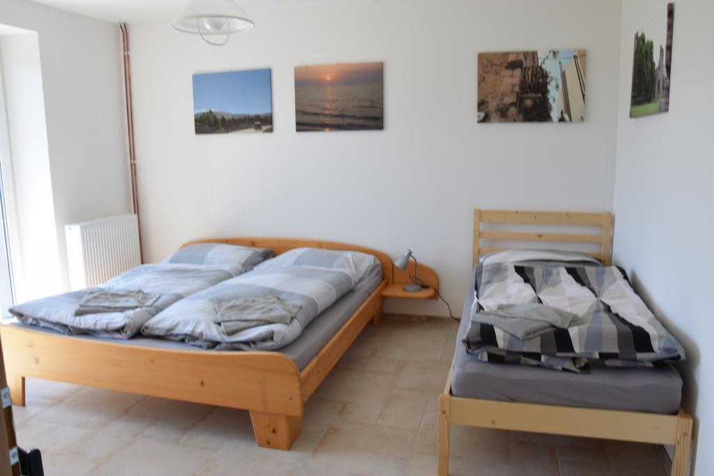 Penzion Na Samotach Apartment Jindřichŭv Hradec Exterior foto