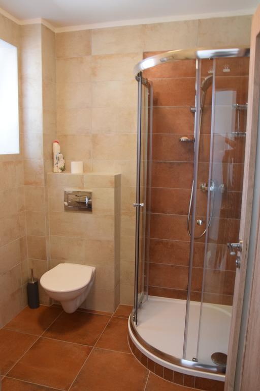 Penzion Na Samotach Apartment Jindřichŭv Hradec Exterior foto