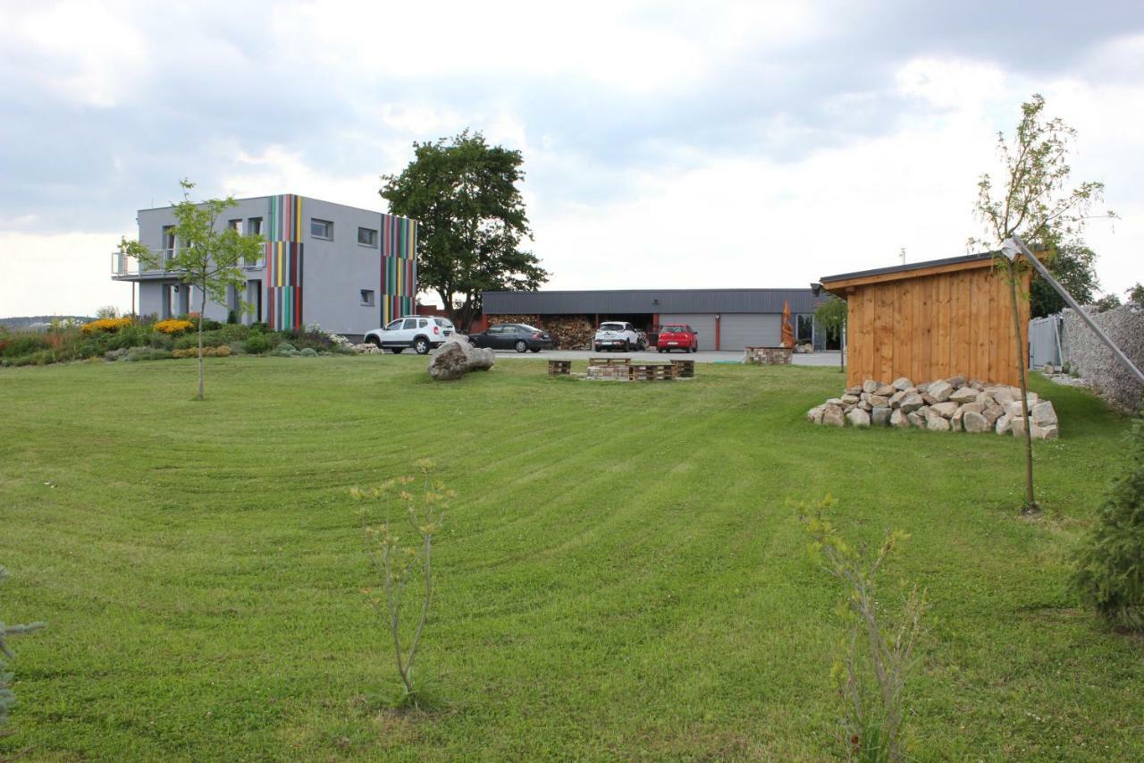 Penzion Na Samotach Apartment Jindřichŭv Hradec Exterior foto